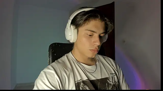 Giordano Russo online show from 10-16-25, 12:52