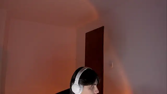 Giordano Russo online show from 12-17-25, 10:26