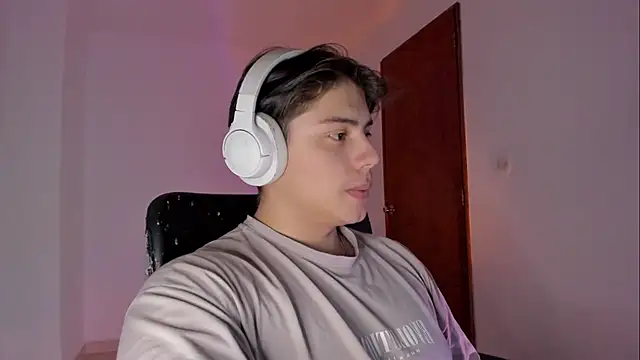 Giordano Russo online show from 02-05-26, 03:46