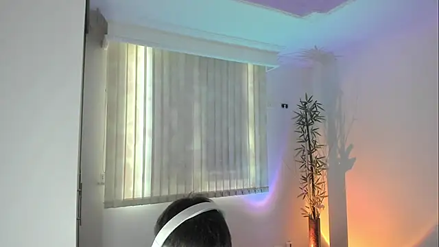 Snapshot of Giordano_Russo chatting on 06-30-26, 10:21 Giordano Russo online show from 06-30-26, 10:21