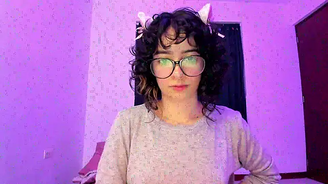  Lunnaa  online show from 11-15-25, 11:09