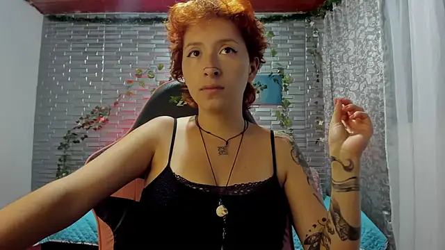 Ginger Sweetty online show from 11-15-25, 10:47