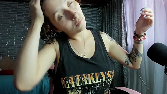 Ginger Sweetty online show from 03-28-26, 11:17