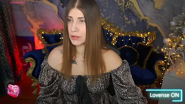 Snapshot of CassandraGood chatting on 02-14-26, 06:57 CassandraGood online show from 02-14-26, 06:57