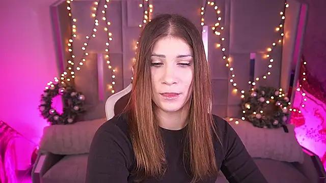 CassandraGood online show from 01-06-26, 06:50