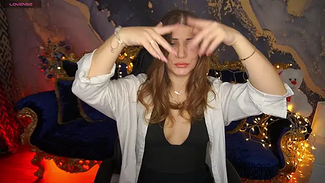 CassandraGood online show from 03-22-26, 06:37