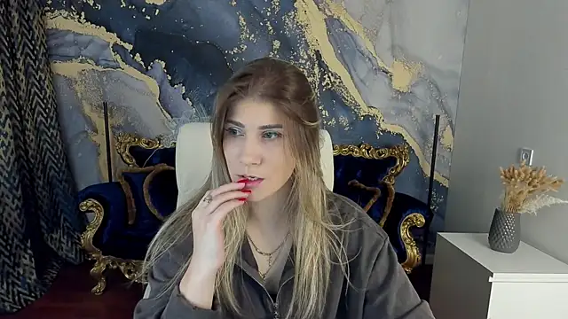 CassandraGood online show from 03-13-25, 09:37