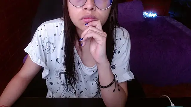 MidoriQuiinn online show from 06-03-26, 04:01