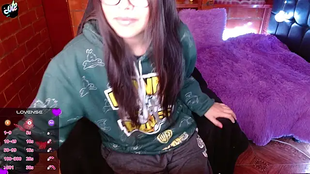 Snapshot of MidoriQuiinn chatting on 02-28-26, 02:17 MidoriQuiinn online show from 02-28-26, 02:17