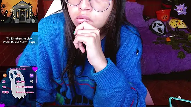 Snapshot of MidoriQuiinn chatting on 10-21-25, 02:05 MidoriQuiinn online show from 10-21-25, 02:05