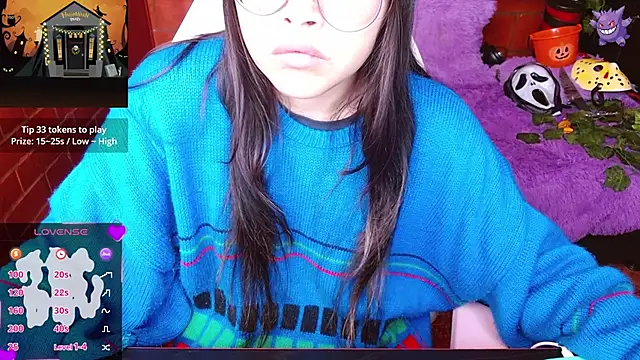 Snapshot of MidoriQuiinn chatting on 10-22-25, 02:05 MidoriQuiinn online show from 10-22-25, 02:05