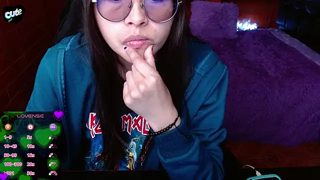MidoriQuiinn online show from 06-12-26, 06:27