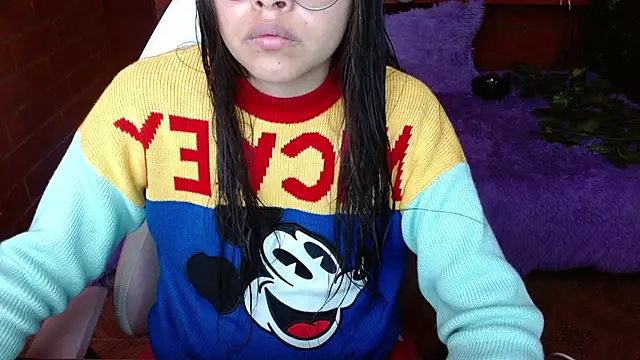 Snapshot of MidoriQuiinn chatting on 02-04-26, 02:34 MidoriQuiinn online show from 02-04-26, 02:34