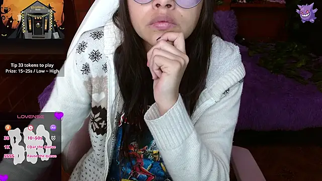 Snapshot of MidoriQuiinn chatting on 11-05-25, 02:09 MidoriQuiinn online show from 11-05-25, 02:09