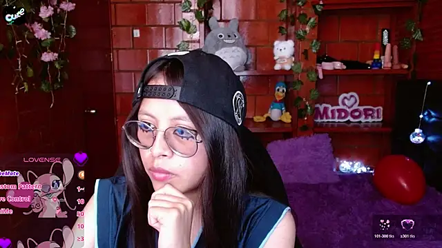 MidoriQuiinn online show from 04-15-26, 07:58