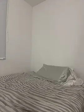 oriana zoeee online show from 02-14-25, 02:50