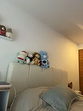 oriana zoeee online show from 04-04-26, 10:16