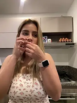 oriana zoeee online show from 01-07-25, 12:03