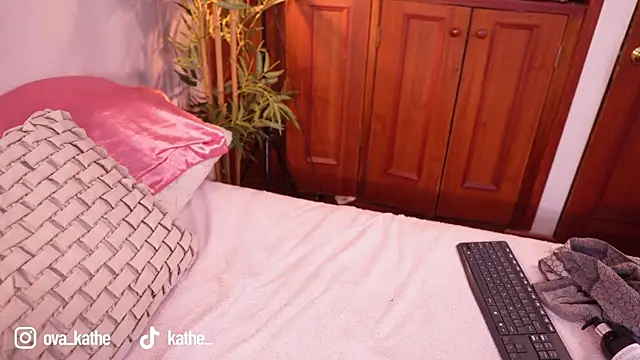 Lucy fit online show from 01-11-26, 10:44