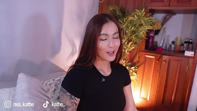 Snapshot of Lucy_fit chatting on 02-21-26, 10:17 Lucy fit online show from 02-21-26, 10:17