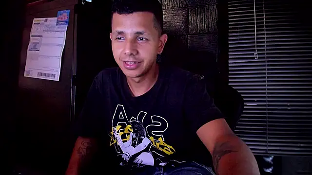 boy bigcock24cm online show from 05-26-26, 10:19