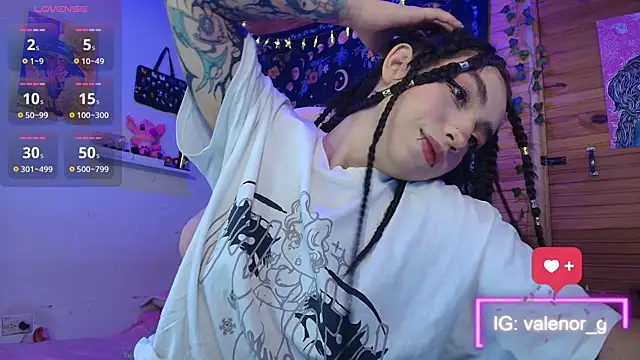 valenor  online show from 11-19-25, 03:06