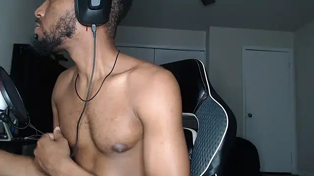 Snapshot of ChrisVacher chatting on 03-01-26, 11:32 ChrisVacher online show from 03-01-26, 11:32