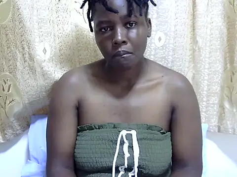 Snapshot of Sweet_ebony20 chatting on 02-24-26, 03:24 Sweet ebony20 online show from 02-24-26, 03:24