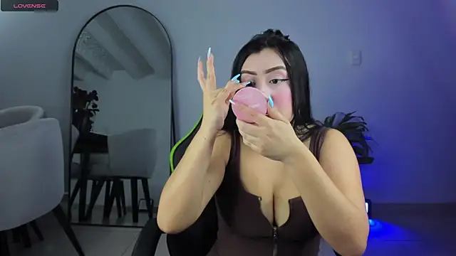 caroline23 x online show from 02-20-25, 02:07