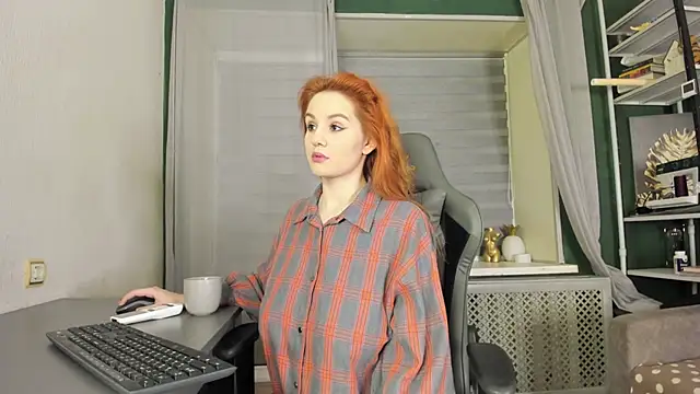 -Aariella- online show from 06-09-26, 09:38