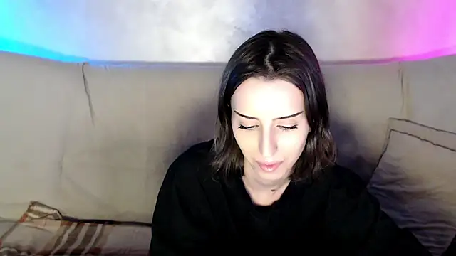 Snapshot of -Yummybabes- chatting on 05-30-26, 05:29 -Yummybabes- online show from 05-30-26, 05:29