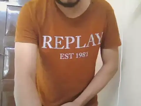 valyriansteel2 online show from 04-03-26, 04:19