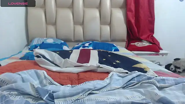 AmmyCollins online show from 04-15-26, 03:45