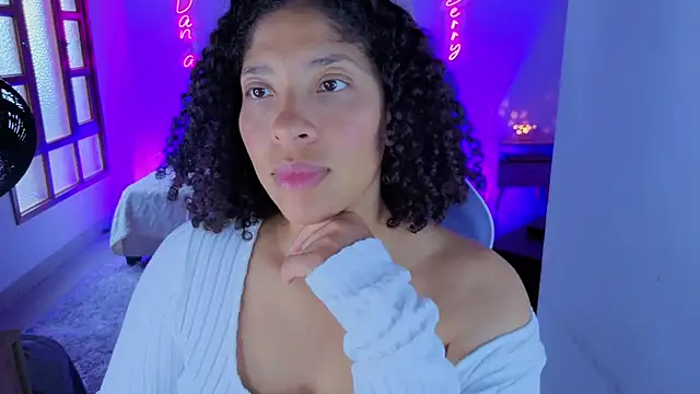 DannaBerry online show from 04-15-26, 04:00