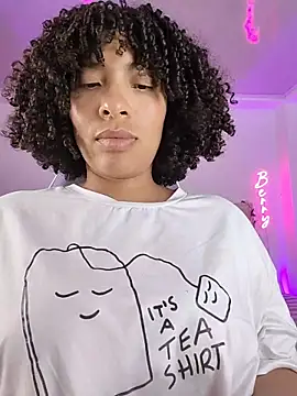 DannaBerry online show from 11-18-25, 03:04