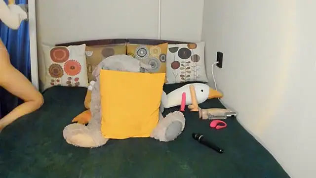 Stripchatlady online show from 04-12-26, 12:19