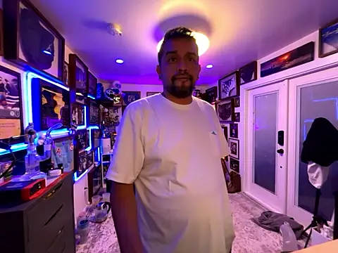 Briefs bud online show from 12-02-25, 06:48