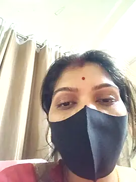 Snapshot of Your_chahat chatting on 12-16-25, 11:42 Your chahat online show from 12-16-25, 11:42