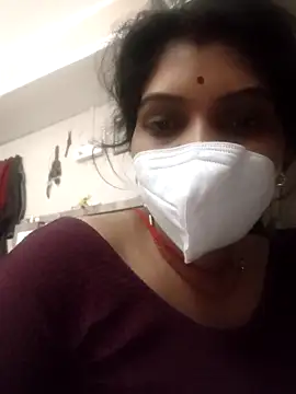 Snapshot of Your_chahat chatting on 02-08-26, 11:02 Your chahat online show from 02-08-26, 11:02