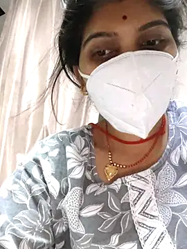 Snapshot of Your_chahat chatting on 02-13-26, 01:38 Your chahat online show from 02-13-26, 01:38