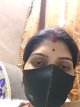 Snapshot of Your_chahat chatting on 12-19-25, 04:53 Your chahat online show from 12-19-25, 04:53