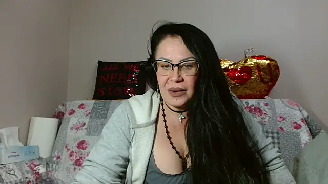 x  KHALEESI  x online show from 11-14-25, 09:29