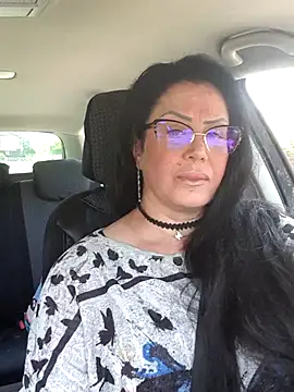x  KHALEESI  x online show from 07-15-26, 10:00