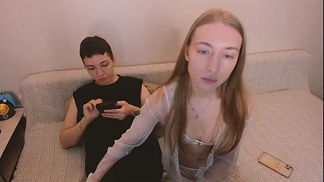 secret dreams   online show from 02-12-26, 07:13