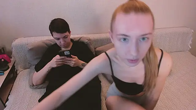 secret dreams   online show from 03-21-26, 09:25