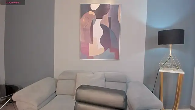 MollyJones  online show from 06-12-26, 07:11