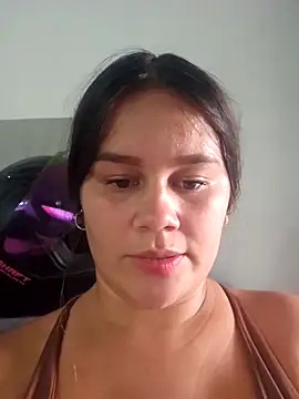 sweet lucia online show from 02-16-26, 10:07