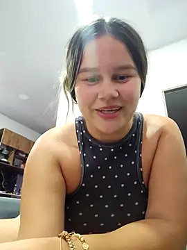 sweet lucia online show from 11-08-25, 09:51