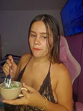 sweet lucia online show from 02-08-26, 12:41