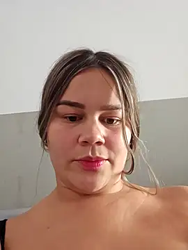 sweet lucia online show from 01-14-25, 03:15